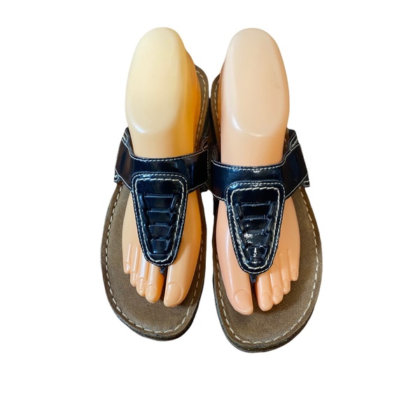 Clarks Shoes - Clark’s sandals